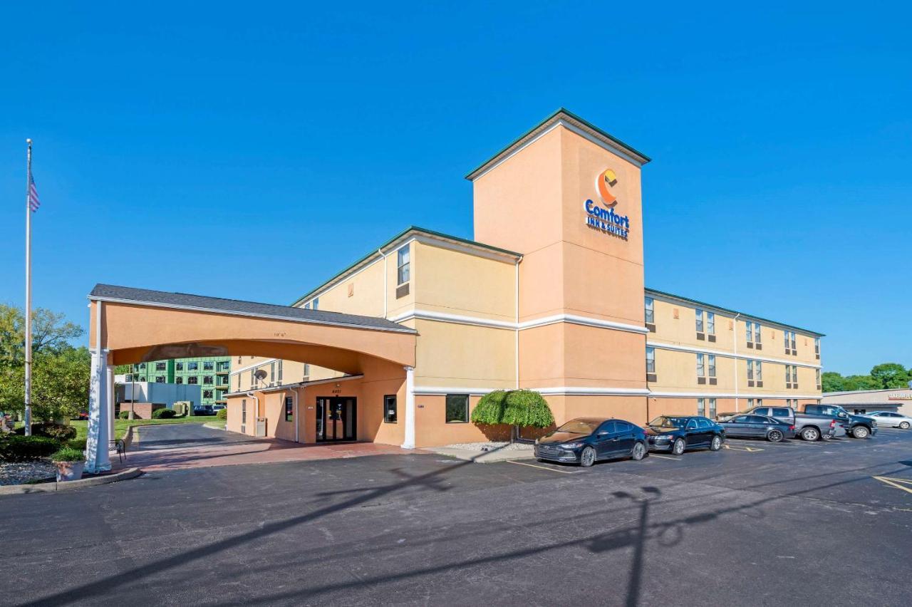 Comfort Inn & Suites Cincinnati Eastgate Bagian luar foto