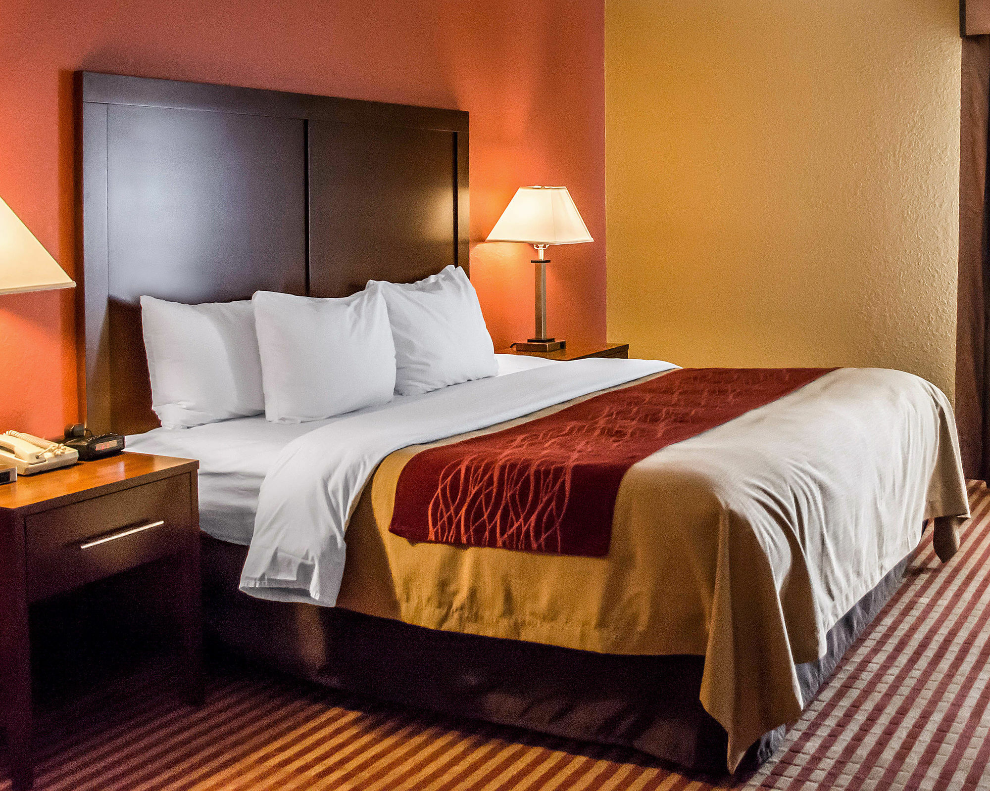 Comfort Inn & Suites Cincinnati Eastgate Bagian luar foto